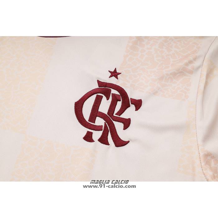 Tuta da Track
 Flamengo Manica Corta
 2024-2025 Bianco
 - Pantaloncini
